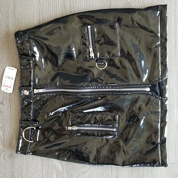 Tiger Mist Black Patent Leather Mini Skirt - S - Picture 1 of 8